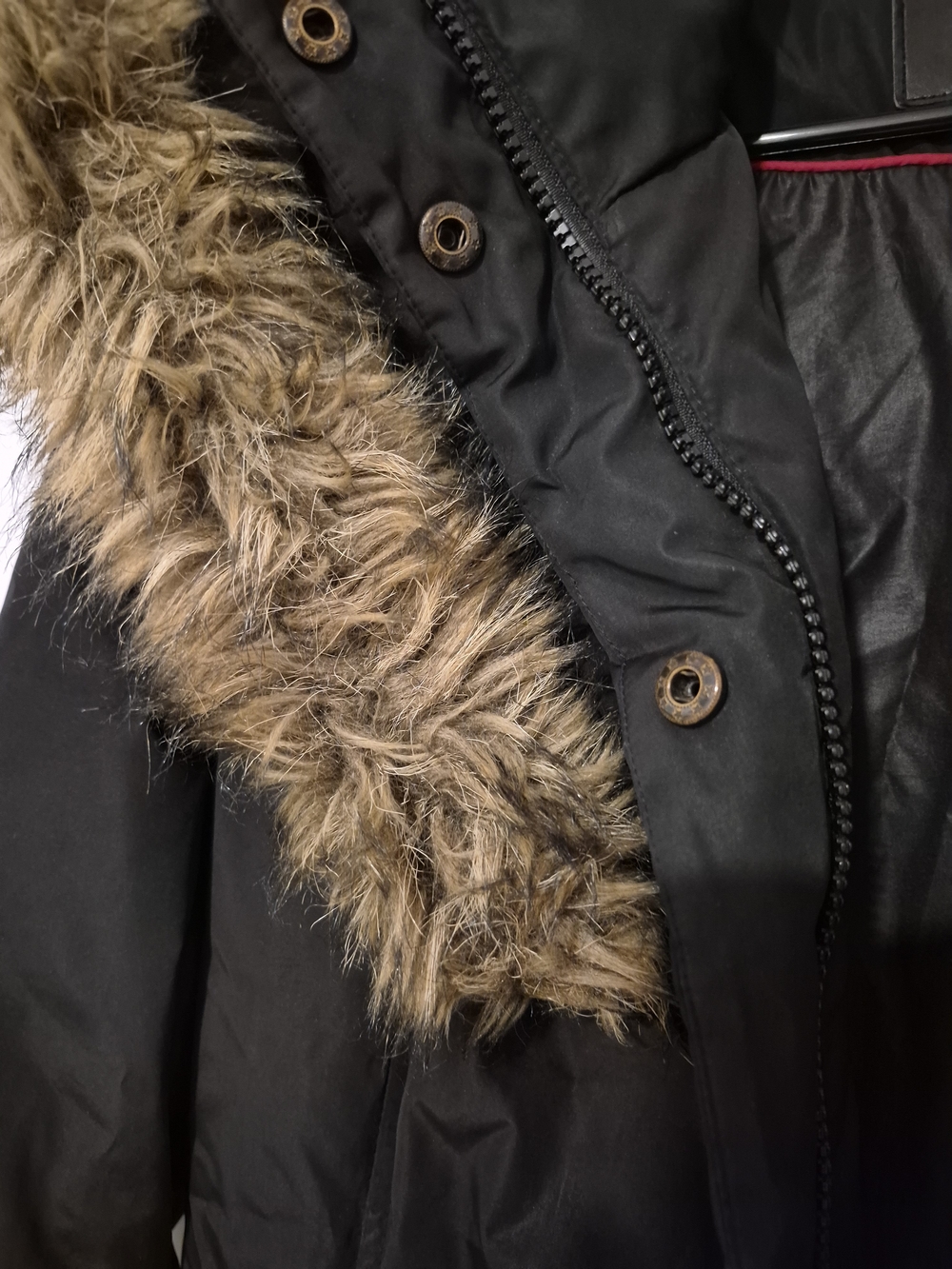 Atelier Noir By RUDSAK Black Long Puffer Coat with Faux-Fur Trim Hood - Picture 7 of 16